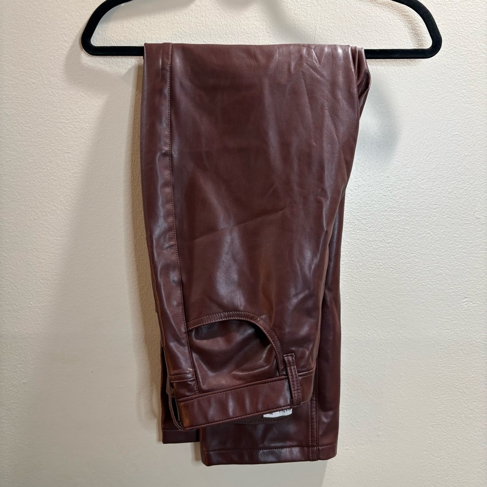 Abercrombie & Fitch Ultra High Rise '90s Straight Leather Burgundy
